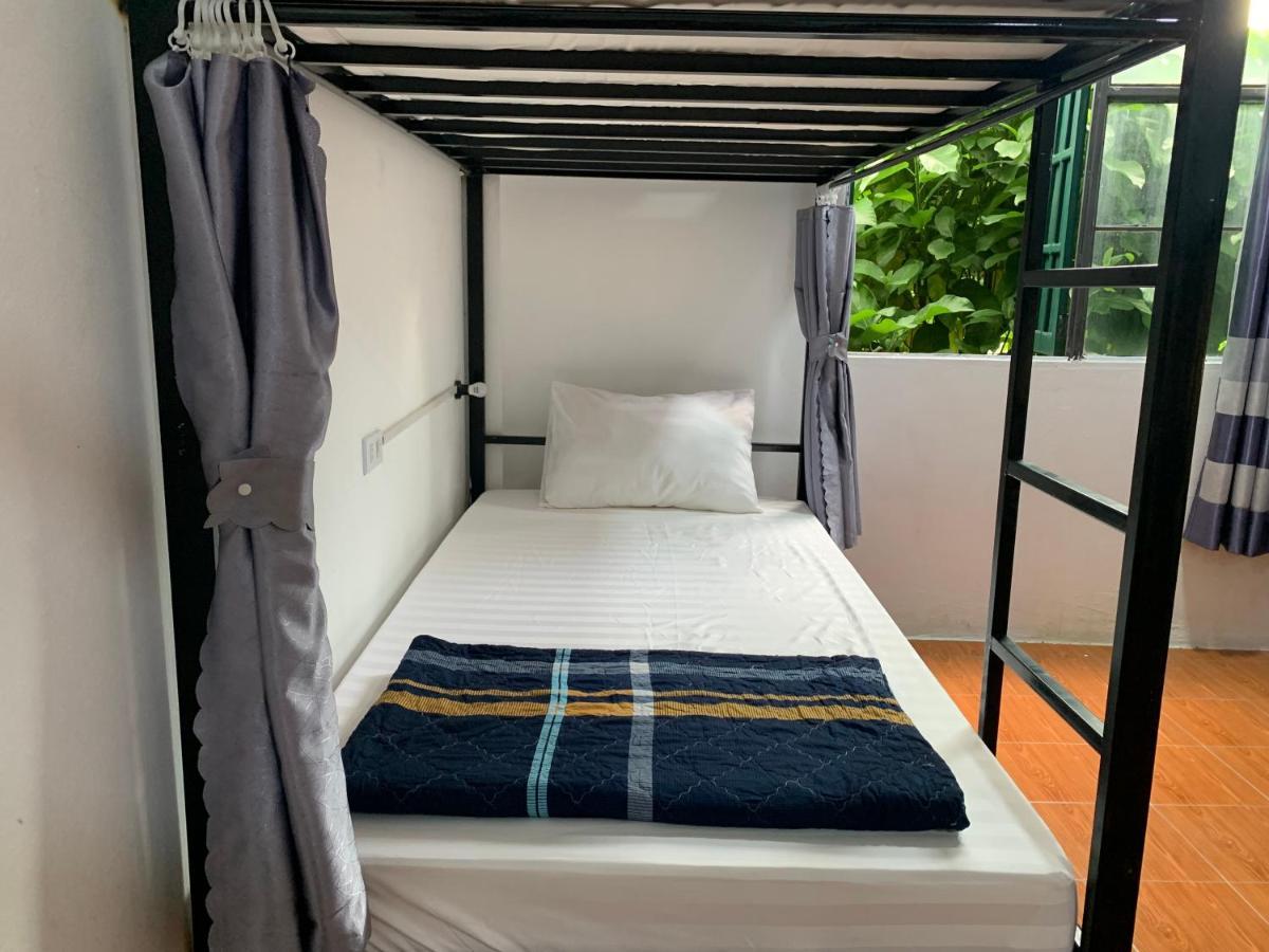 Vang Vieng Lily Backpackers Hostel מראה חיצוני תמונה