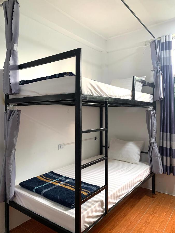 Vang Vieng Lily Backpackers Hostel מראה חיצוני תמונה